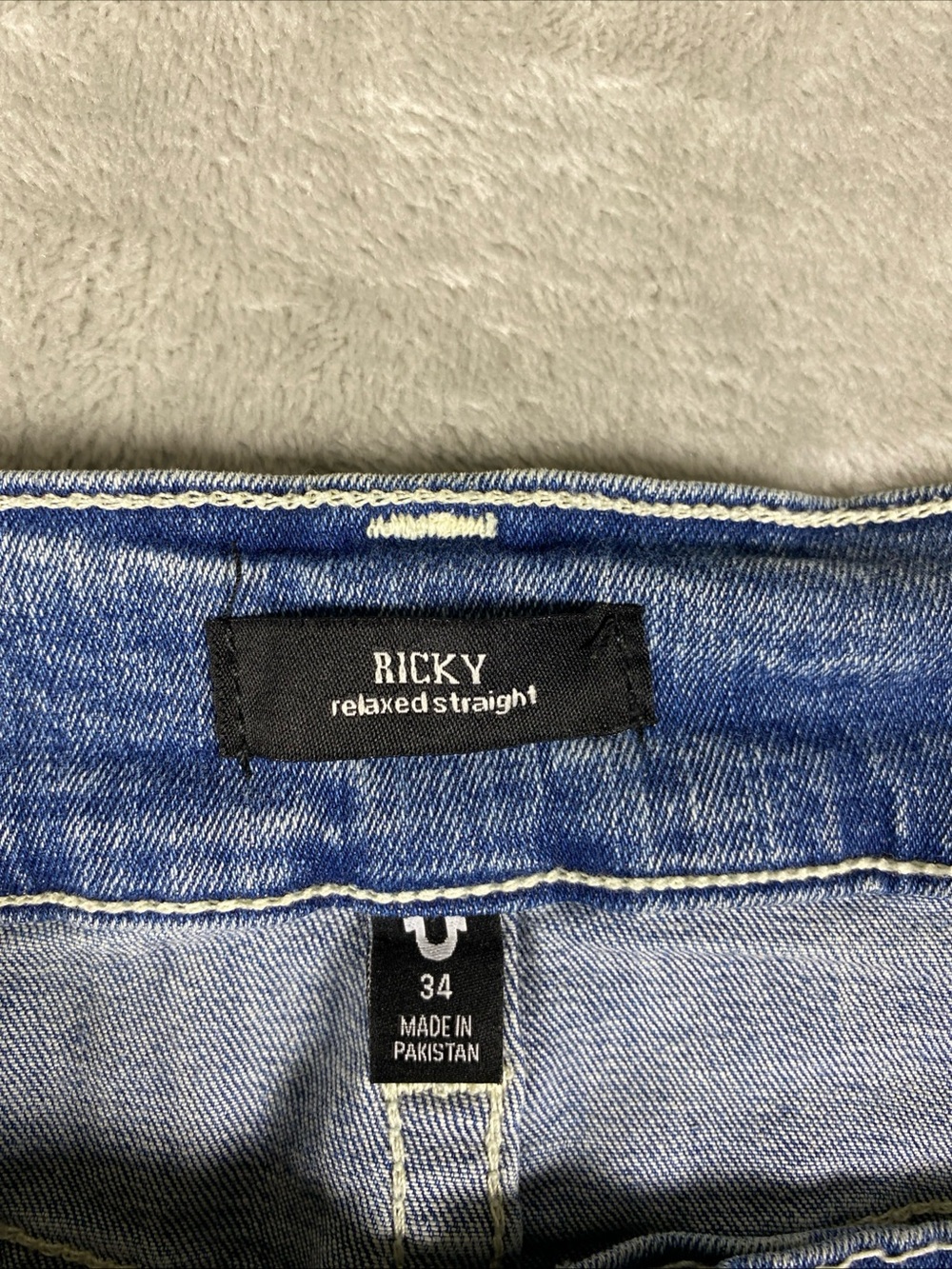 True Religion Ricky Relaxed‎ Straight Jeans Men’s 34X32 Blue Light Wash - Picture 3 of 9